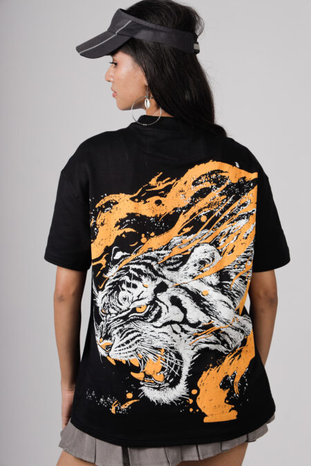 Rage of Wild Mid Night Black Women's Oversized T-Shirt